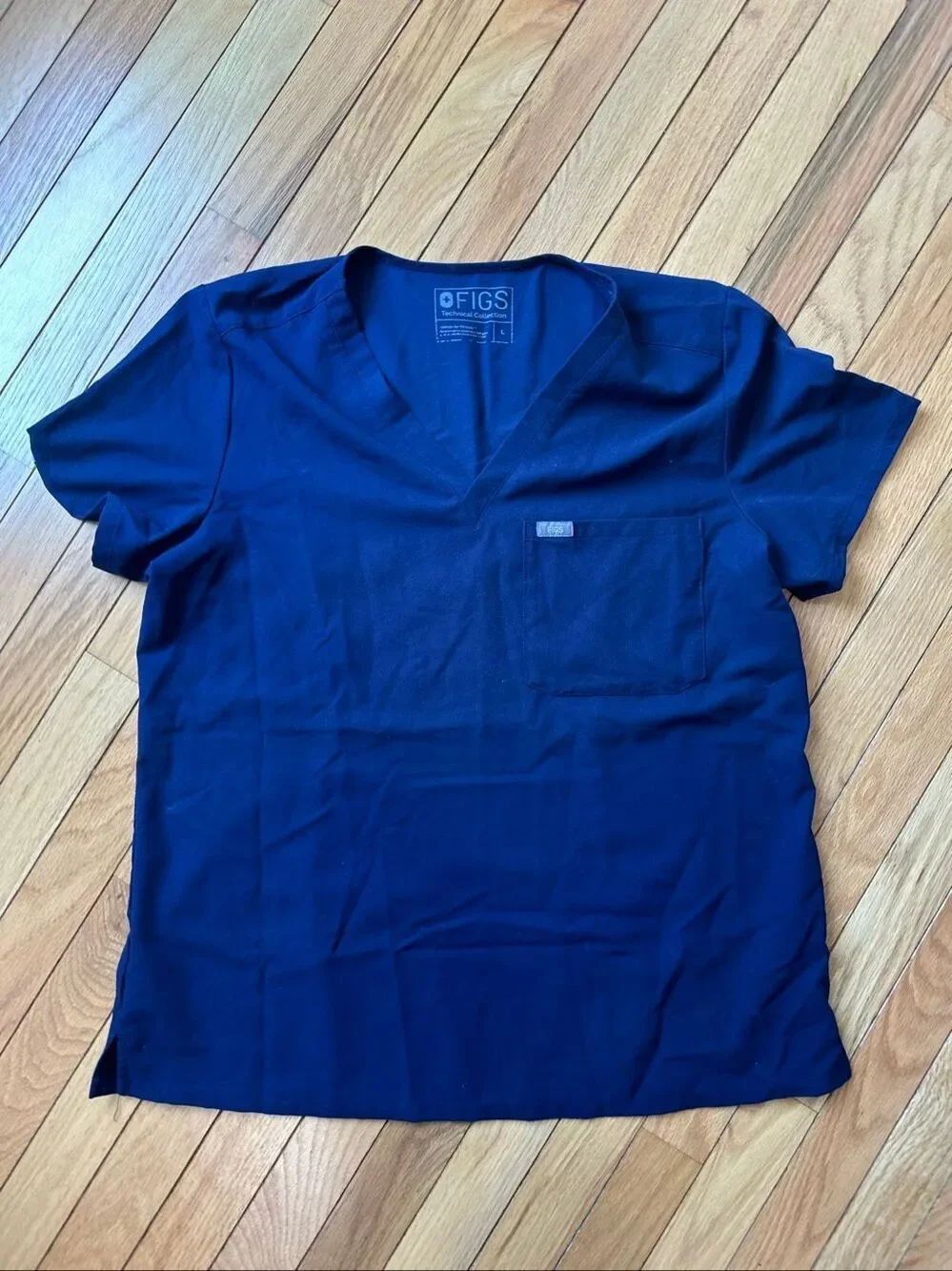 Women's Navy Figs Scrub Top L